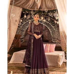 VESTIDO DE TRABAJO DE SECUENCIA DE BORDADO DE GEORGETTE DE DISEÑADOR CON DUPATTA MARRÓN - Product Image 1