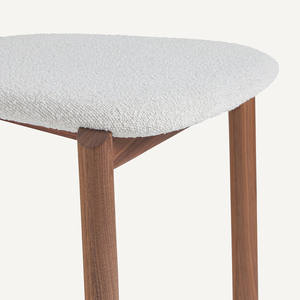 Elegante y Duradera Silla de Comedor de Madera de Nogal de Mediados de Siglo, Madera Maciza con Tapicería de Tela Premium, Muebles para el Hogar - Product Image 5