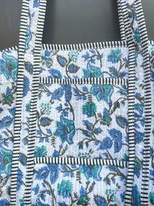 Bolso Tote Acolchado Ligero de Color Sólido al por Mayor, Bolso de Hombro de Gran Capacidad con Forro de Algodón Suave para Mujer, Todas las Temporadas - Product Image 2