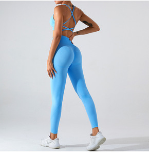 Conjunto Deportivo para Mujer con Sujetador Deportivo Cruzado en la Espalda y Leggings de Cintura Alta Acanalados, Ropa de Yoga y Fitness Azul, Sin Costuras, Transpirable y Elástica - Product Image 6