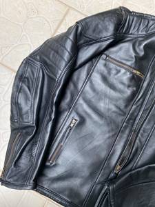 Blouson moto en cuir véritable pour homme, col montant, fermeture éclair, noir uni, coupe classique, pour l'automne - Product Image 4