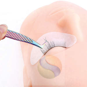 Pince à épiler de précision haut de gamme en acier inoxydable pour cils et bijoux avec logo personnalisé - Product Image 4