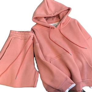 Conjunto de Sudadera con Capucha y Pantalones Cortos Casuales para Mujer, de Alta Calidad, 100% Algodón, de Secado Rápido y Resistente al Viento - Product Image 1