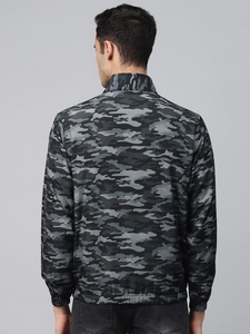 Blouson bomber camouflage pour homme, col montant, fermeture éclair, coupe ajustée, polyester, vêtement d'automne - Product Image 5