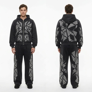 Survêtement en molleton gris clair personnalisé avec motif abstrait en cristal pour homme, sweat à capuche et pantalon assorti, motif artistique - Product Image 5