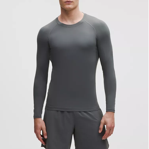 เสื้อรัดรูปแขนยาวสำหรับผู้ชาย คอสูง แห้งเร็ว ผลิตจากผ้าสแปนเด็กซ์/โพลีเอสเตอร์ ป้องกันแบคทีเรีย สำหรับโรงงาน - Product Image 1