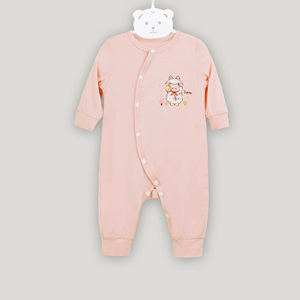 ALB05 Combinaison bébé unisexe à manches longues, fermeture latérale, tissu respirant en modal et élasthanne, fabriqué au Vietnam - Product Image 2