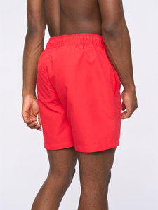 Shorts décontractés pour hommes, rouge uni, à séchage rapide, taille élastique, taille mi-haute, en polyester tissé - Product Image 2