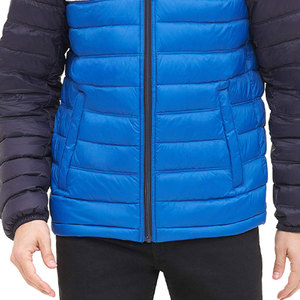 Chaqueta Acolchada 100% Nailon Impermeable y Ecológica con Cuello Alto, Diseño de Parches y Logotipo Frontal - Lista para el Invierno - Product Image 5