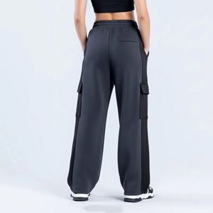 Trendy Women <b>Joggers</b> Sweatpants OEM Custom Design Women Streetwear <b>Joggers</b> Side-Pocket <b>Slim</b> Fit Fleece Pants Logo Elastic Waist - Product Image 3