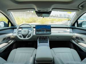 Nuevo BYD Han L DM-i 2025 con Volante a la Izquierda, Sedán, Precio Económico, Auto de Nueva Energía, Híbrido Enchufable EV para Familias - Product Image 3