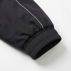 เสื้อแจ็คเก็ตแทร็คสีดำแบบมีแถบขอบ |   เสื้อกันลมแบบซิปคอตั้ง |   เสื้อแจ็คเก็ตสปอร์ตสไตล์เรโทรสตรีทแวร์ |   ผู้ผลิต OEM ตามสั่ง - Product Image 5