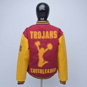 แจ็คเก็ตวาร์ซิตี้วินเทจสำหรับผู้ชาย แจ็คเก็ตเบสบอลแบบ Letterman แขนหนังสั่งทำพิเศษ ทรงเข้ารูป กระดุมเขาสัตว์ ทันสมัย ผลิตตามแบบ OEM - Product Image 5