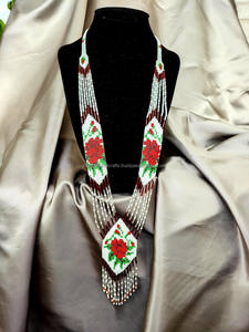 สร้อยคอลูกปัดแก้วที่ทันสมัยเหมาะกับวัยพร้อมการตกแต่งที่หลากหลายสำหรับชุดแฟชั่นทั้งหมด - Product Image 6