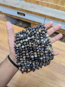 Perles rondes en pierre pour la fabrication de bijoux, agate naturelle, multicolores, motif rayé, taille 8 mm, MN EXPORTS, provenance Uttar Pradesh - Product Image 1