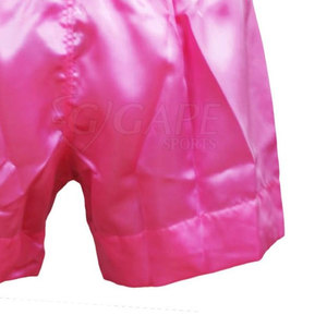 Shorts de Muay Thai respirants et athlétiques, séchage rapide, personnalisables, coupe confortable, fabriqués au Pakistan, 100% polyester, légers - Product Image 6