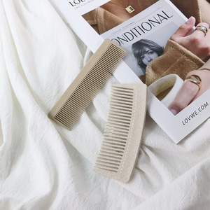 Peine para el Cabello de Almidón de Maíz Ecológico Personalizado, Peine Desenredante de Plástico Biodegradable para Uso en el Hogar, Hotel y Salón, Ligero y Duradero - Product Image 5