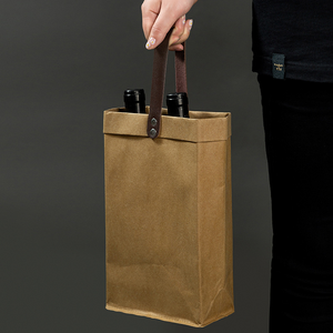 Sac cadeau en papier kraft lavable de haute qualité avec logo personnalisé, respectueux de l'environnement, sac pour bouteille de vin avec poignée en PU - Product Image 3
