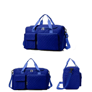 Bolsa Deportiva Azul de Gran Capacidad (30-40L), Cierre de Cremallera, Correa Ajustable, Asa Suave, Estilo Casual Unisex, Color Sólido, Poliéster - Product Image 1