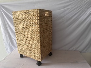 Handwoven Water Hyacinth Laundry Hamper With Lid Large Wicker Laundry <b>Basket</b> Eco Friendly <b>Storage</b> <b>Basket</b> With Handles - Product Image 5