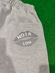 Pantalones Deportivos Personalizados con Bordado Chenille, de Felpa Gruesa 100% Algodón, con Puños Bordados para Hombre - Product Image 2