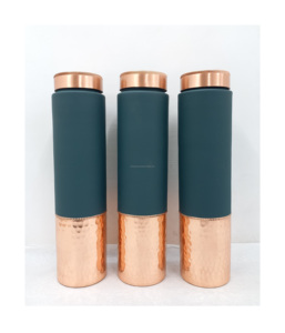 Nouveau concepteur de bouteille d'eau en cuivre couvercle étanche de luxe Style élégant écologique de haute qualité eau bouillante utilisation sûre dans la salle de sport - Product Image 2