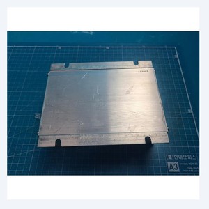 Vanne de régulation à pendule motorisée VAT PM-6 650PM-24PM-ABM1/0062, utilisée telle qu'elle est, pièces d'équipement semi-conducteur d'occasion - Product Image 3