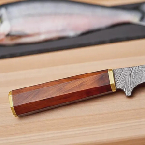 Cuchillo de filetear Damasco elegante hecho a mano con mango de madera y funda de cuero - Product Image 2