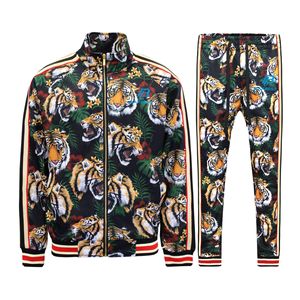 Professional Custom Winter Hooded Solid Streetwear Sports <b>Tracksuit</b> Set Men <b>Women</b> Activewear Gym Training Wear OEM ODM Private - Product Image 1