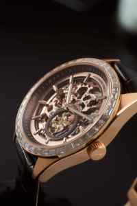 นาฬิกาข้อมือผู้ชาย รุ่น Round Alexander Ferros 9261R-08 สายสแตนเลส ตัวเรือนสแตนเลส หน้าปัดแซฟไฟร์ กันน้ำ ระบบจักรกล ออโตเมติก แฟชั่น อนาล็อก - Product Image 3