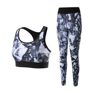 Ropa deportiva al por mayor para mujer, conjuntos de yoga de 2 piezas para mujer, ropa deportiva de talla grande para gimnasio y entrenamiento. - Product Image 4