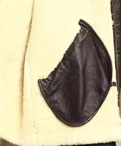 Nueva Llegada: Chaquetas de Cuero con Forro de Borrego para Hombre, Color Sólido, Estilo Casual, con Cuello Alto y Logotipo en el Frente - Product Image 6