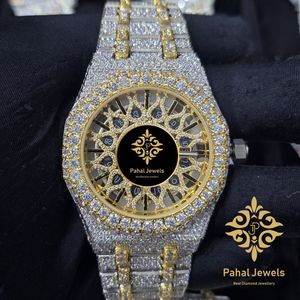 Montre de luxe unisexe Pahal Jewels en acier inoxydable, cadran 40 mm, mécanique analogique, design ajouré, verre saphir, fermoir à charme pièce de monnaie - Product Image 1