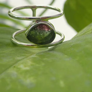 Bague élégante légère en argent sterling 925 pour femme incrustation de pierres précieuses en tourmaline pour une utilisation quotidienne ou événementielle - Product Image 1