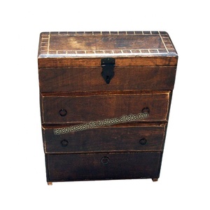 Y hecho, revendedor de 3 años - Product Image 1