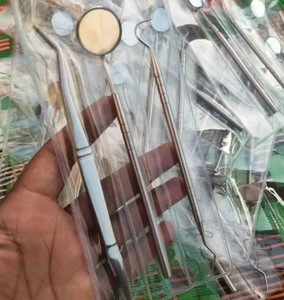 Kit de Exploración Dental/Conjunto de Diagnóstico Básico de 3 Piezas, Clase I, Manual, Acero Inoxidable, Empuñadura Ergonómica - Product Image 3