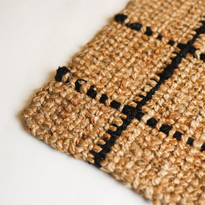 Alfombra Tejida Natural de Yute BlackGrid Terra, Alfombra de Yute Hecha a Mano, Alfombra Geométrica para Piso, Decoración Rústica Ecológica para el Hogar - Product Image 2