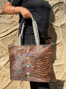 กระเป๋าสะพายผู้หญิงหนังวัวแท้ลายสัตว์สินค้ามาใหม่กระเป๋าสะพายข้างสไตล์วินเทจจุของได้เยอะ - Product Image 2