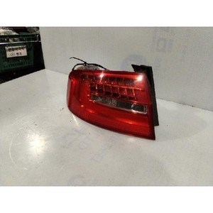 Luz Trasera Izquierda Usada A4 8K5945095AC - Product Image 3