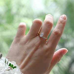 Bague de luxe U and Me en or massif 14 carats avec diamant taille marquise de 1,00 carat, cultivé en laboratoire, pour mariage, anniversaire, fête, cadeau pour petite amie - Product Image 3