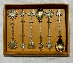 Minimalist Flatware <b>Set</b> European Design 18/<b>8</b> Stainless Steel Mirror Polish Resin Handle Eco Friendly Durable <b>for</b> <b>Dinnerware</b> <b>Set</b> - Product Image 5