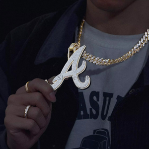จี้รูปตัวอักษร A ประดับเพชร CZ หลายเม็ด สร้อยคอทองเหลือง เครื่องประดับจี้และชาร์ม จี้ตัวอักษร - Product Image 2
