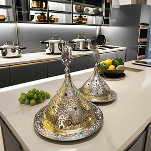 Thủ công màu đồng chaffing món ăn thiết kế nhung thanh lịch | dụng cụ nấu thủ công cho nhà bếp và ăn uống | OEM & đơn đặt hàng số lượng lớn có sẵn - Product Image 2