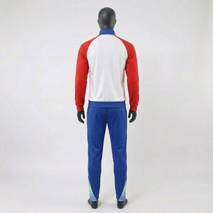 Ensemble de survêtement décontracté pour homme, dernière conception, avec fermeture éclair, pour le football, en polyester/coton, séchage rapide, léger, personnalisable pour équipe - Product Image 3