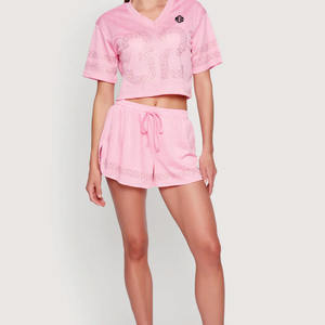 Ensemble de football américain pour femmes, style streetwear, avec crop top rose à strass et short à cordon de serrage, vêtements de sport, vente en gros, OEM USA - Product Image 5