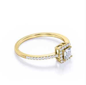 Anillo de Compromiso y Boda de Lujo Chapado en Oro de 18K con Moissanita de Corte Princesa de 0.75 Quilates, Anillo de Eternidad Cuadrado para Novia - Product Image 4
