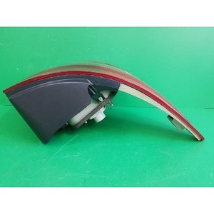 Luz Trasera Izquierda Usada Clase B A1698202564 - Product Image 3