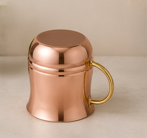 Mug à Moscow Mule en cuivre avec poignée dorée, vaisselle classique, articles de bar pour la maison, design écologique, artisanal, articles de bar traditionnels, cadeau - Product Image 2