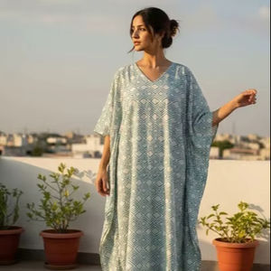 Robe kaftan en coton imprimé à la main pour femmes, style indien bohème, tenue de plage estivale, kaftan ample et décontracté - Product Image 1