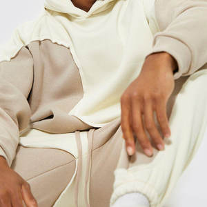 Conjunto Premium de Sudadera con Capucha y Pantalones Deportivos para Hombre 2026, Atuendo Moderno de Moda Urbana para Uso Diario, Producción en Masa - Product Image 3